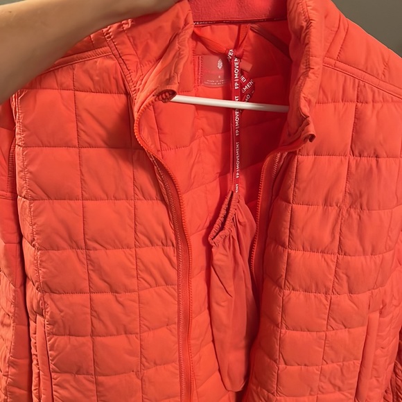 Free people poppy puffer - Picture 4 of 4